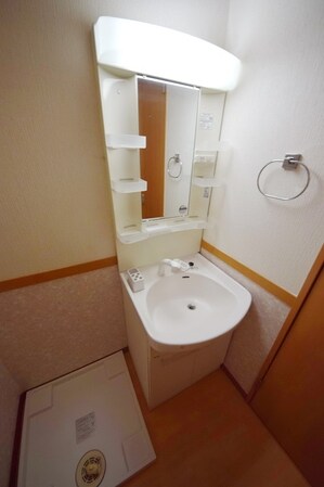 コンフォート的場の物件内観写真